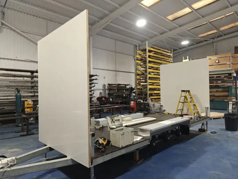 High Volume Mobile Catering Solution Custom Tri Axle Trailer 01 (55)