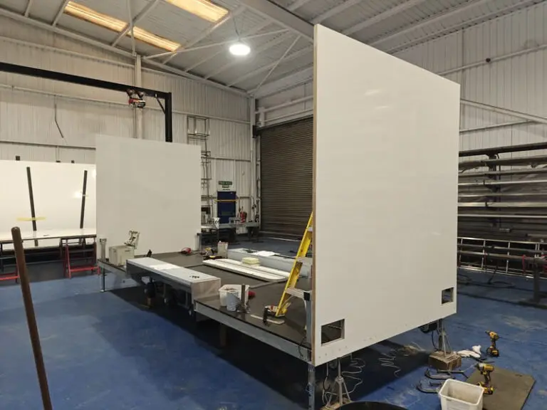High Volume Mobile Catering Solution Custom Tri Axle Trailer 01 (58)