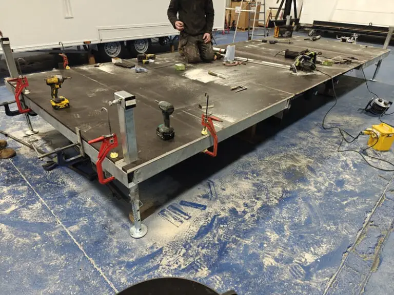 High Volume Mobile Catering Solution Custom Tri Axle Trailer 01 (59)