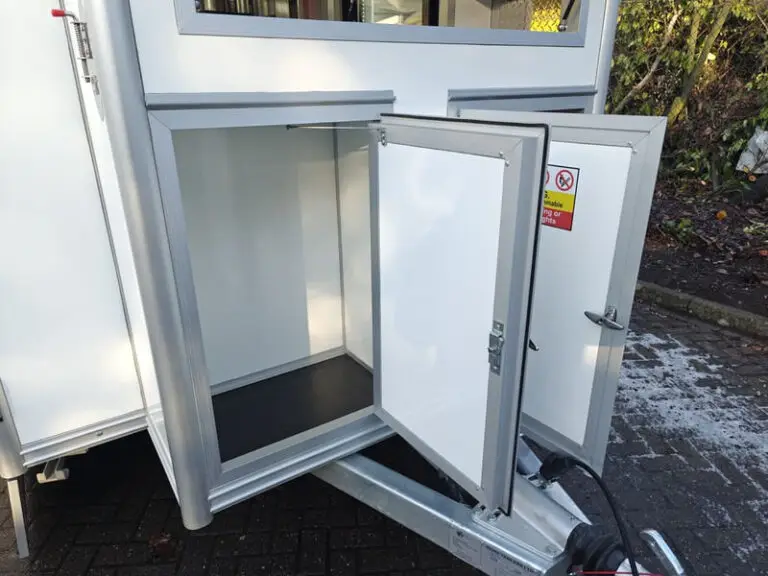 Compact 14ft Catering Trailer IMG20241122135219 (1)